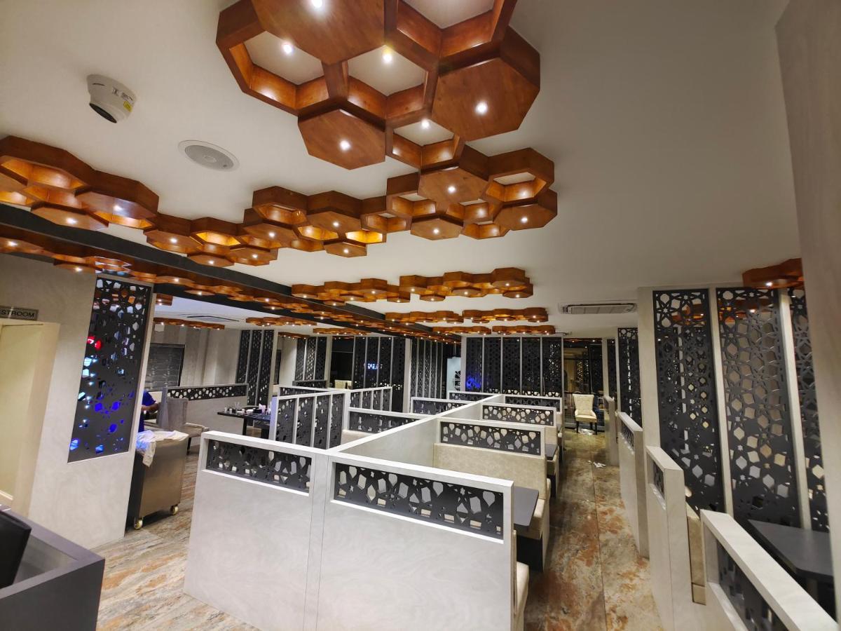 Hotel Thousand Pillars Warangal Exterior foto
